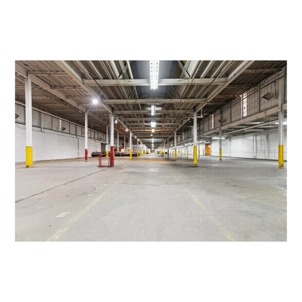 More Photos Of 12640-12680 Burt Rd, Detroit Manufacturing For Lease