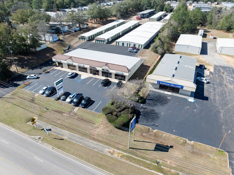 More Photos Of 1300 Schillinger Rd S, Mobile Storefront For Lease