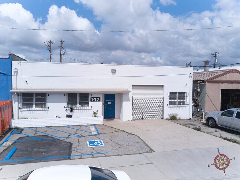 More Photos Of 147 W 155th St, Gardena Veterinarian Kennel For Sale
