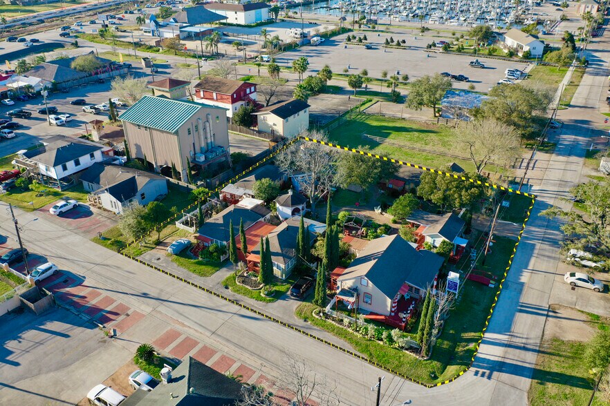 More Photos Of 706 Bradford Ave, Kemah Land For Sale