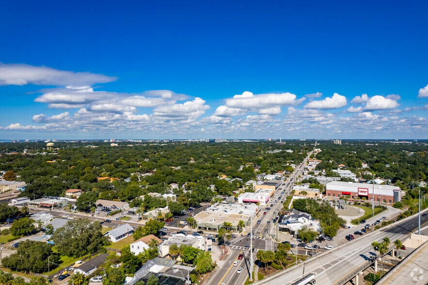 More Photos Of 2817-2825 S Macdill Ave, Tampa Unknown For Lease