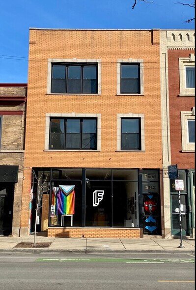 More Photos Of 2415 N Milwaukee Ave, Chicago Freestanding For Lease