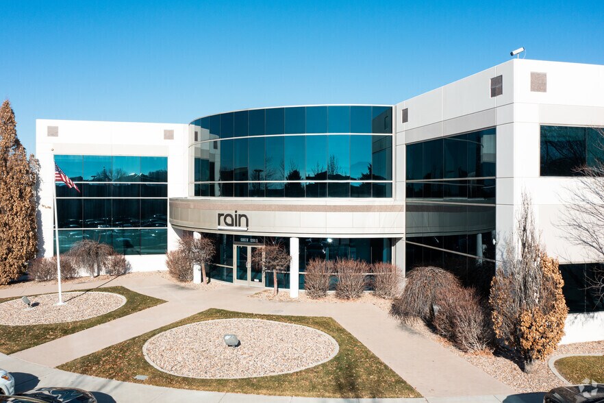 More Photos Of 1365 W Business Park Dr, Orem Office For Lease