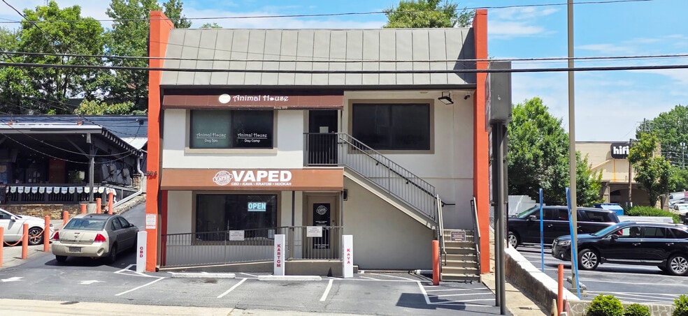 More Photos Of 324 E Paces Ferry Rd NE, Atlanta Storefront Retail Office For Lease