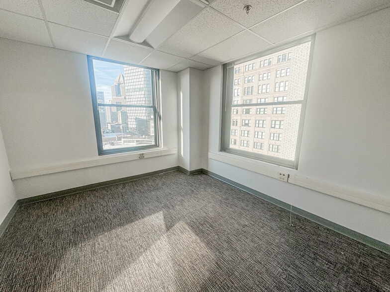 More Photos Of 429 Fourth Ave, Pittsburgh Office For Lease