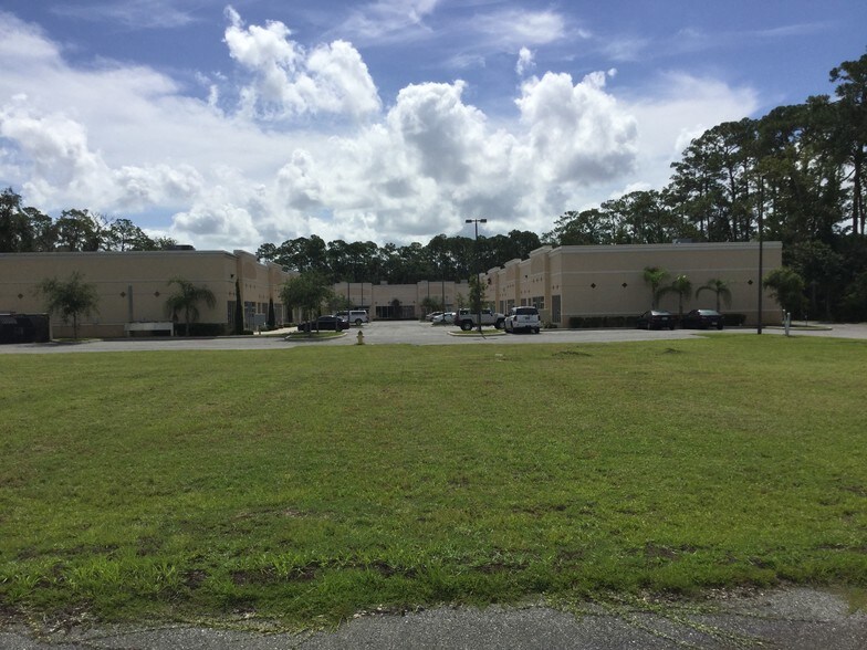 More Photos Of 885 S Charles Richard Beall Blvd, Debary Unknown For Lease
