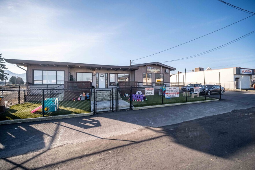 More Photos Of 45768 Hocking Av, Chilliwack Daycare Center For Sale