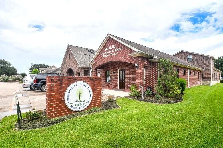 More Photos Of 442 Park Grove Dr, Katy Medical For Sale