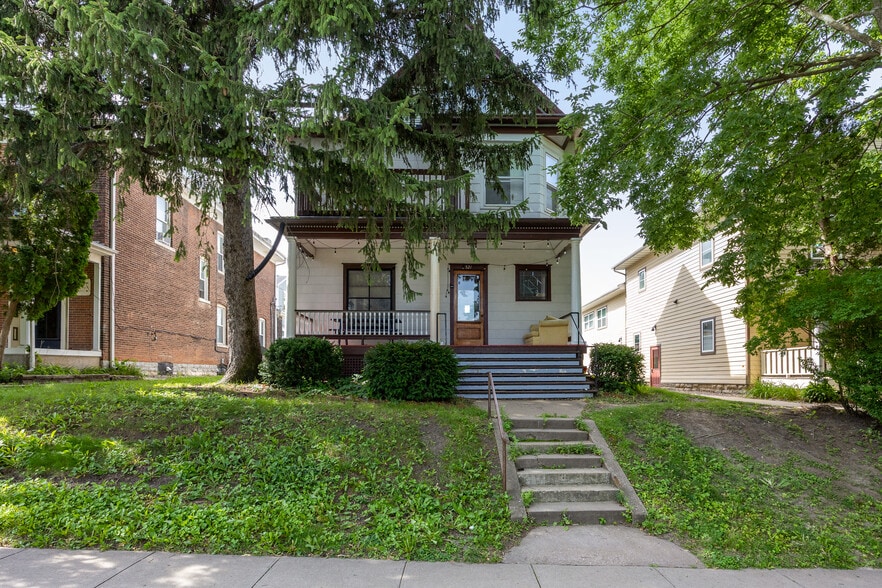 Primary Photo Of 521 E College St, Iowa City Multifamily For Sale