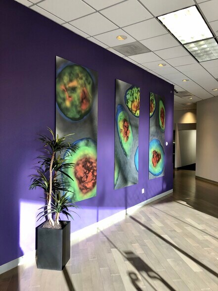 More Photos Of 10220 S 51st St, Phoenix Research And Development For Lease