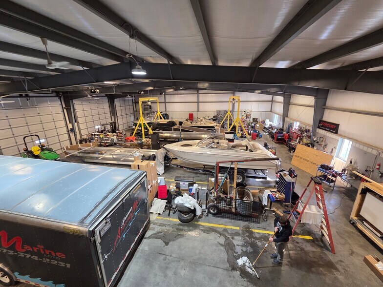 More Photos Of 48 Beachwood Dr, Sunrise Beach Specialty For Sale