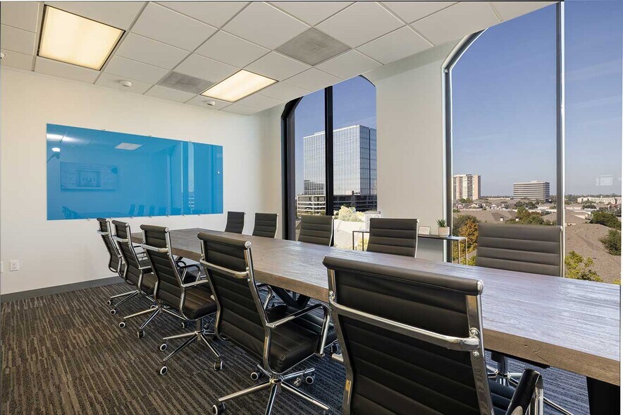 More Photos Of 3120 Southwest Fwy, Houston Coworking Space