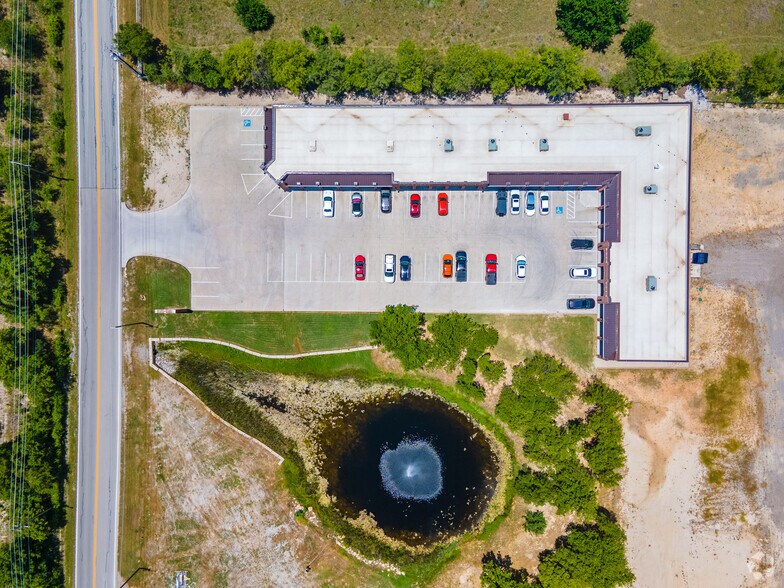 More Photos Of 3348 Peden Rd, Fort Worth Office Residential For Lease