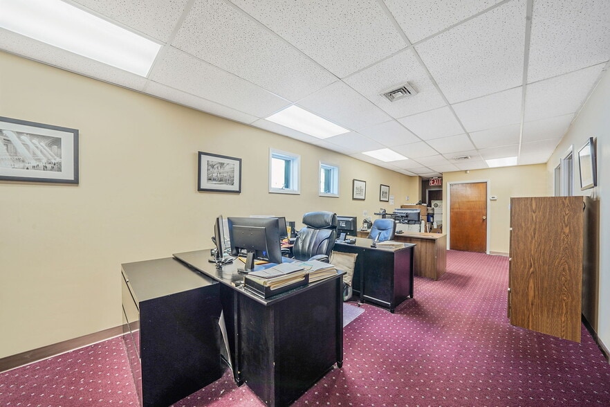 More Photos Of 203 Rockaway Ave, Valley Stream Office For Sale