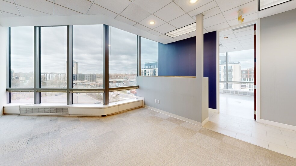 More Photos Of 3033 Excelsior Blvd, Minneapolis Medical For Lease