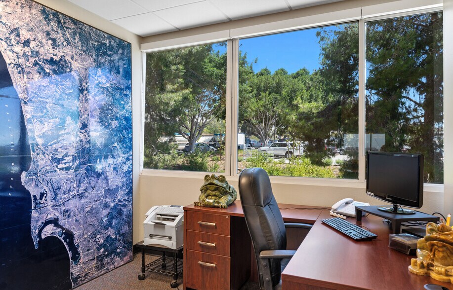 More Photos Of 5850 Oberlin Dr, San Diego Office For Sale