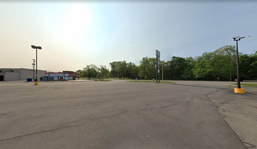 More Photos Of 3603 Brooklyn Ave, Fort Wayne Land For Lease
