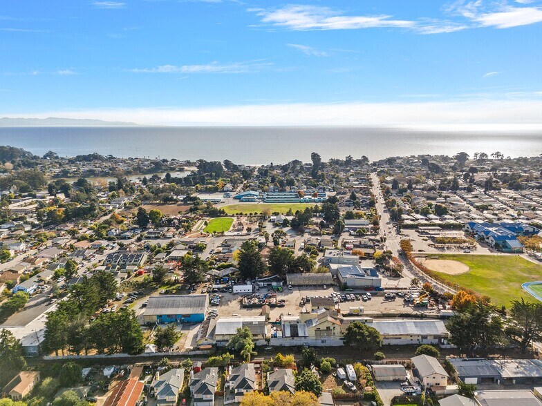 More Photos Of 980 17th Ave, Santa Cruz Warehouse For Sale