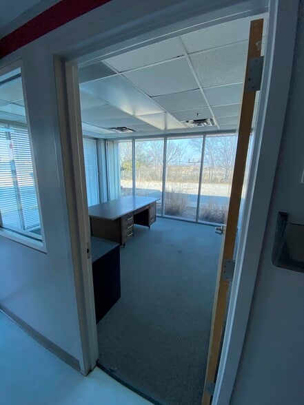 More Photos Of 4700 N Bryant Ave, Oklahoma City Warehouse For Lease