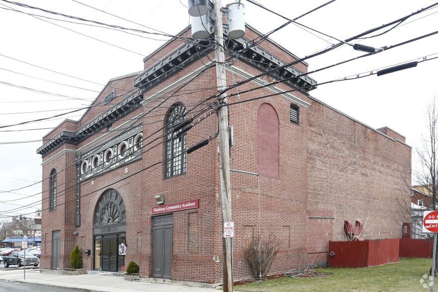 More Photos Of 64 Putnam St, Winthrop Health Club For Lease