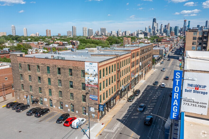More Photos Of 1901 N Clybourn Ave, Chicago Loft Creative Space For Lease
