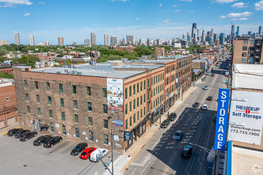 Primary Photo Of 1925 N Clybourn Ave, Chicago Loft Creative Space For Lease