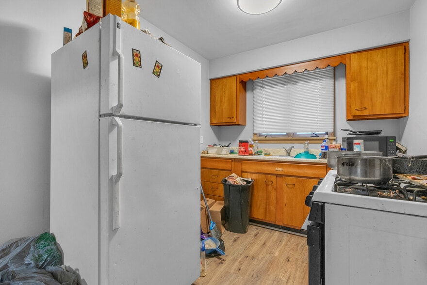 More Photos Of 6860 Delaware St, Merrillville Apartments For Sale