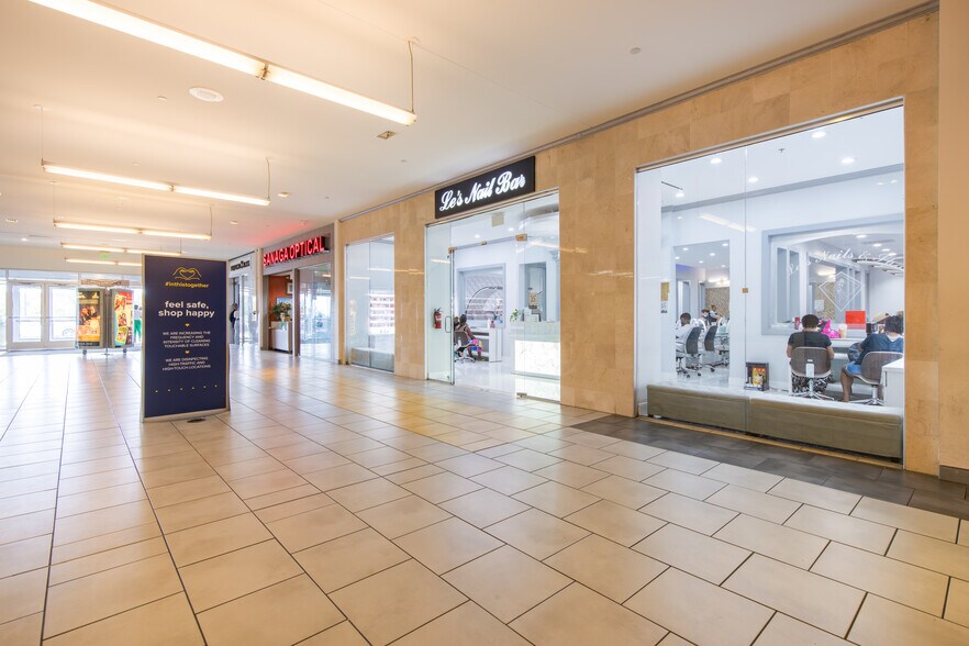 More Photos Of 2301-2401 Liberty Heights Ave, Baltimore Unknown For Lease