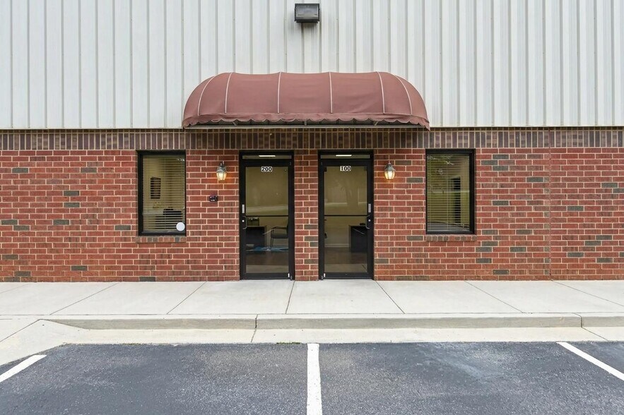 More Photos Of 4665 Church Rd, Cumming Warehouse For Sale