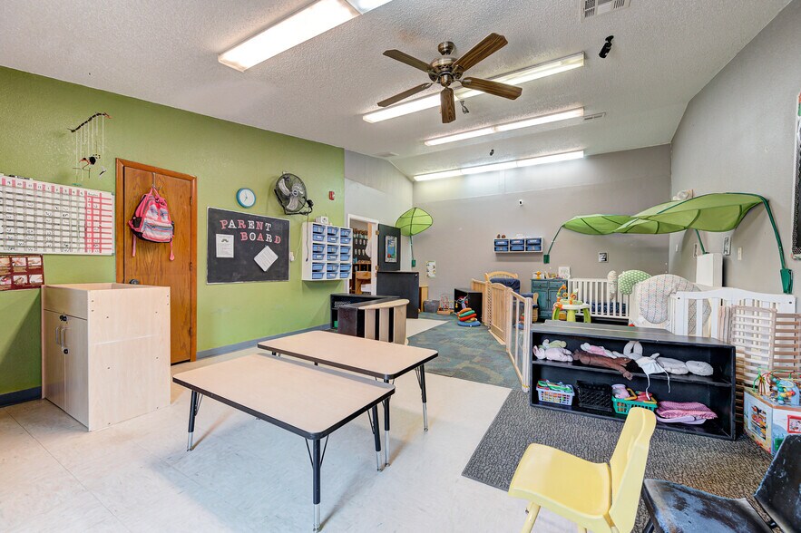 More Photos Of 11801 Southwood Dr, Oklahoma City Daycare Center For Sale