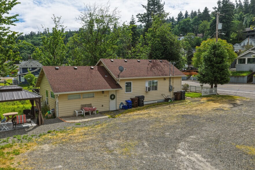 More Photos Of 715 S McLoughlin Blvd, Oregon City Apartments For Sale