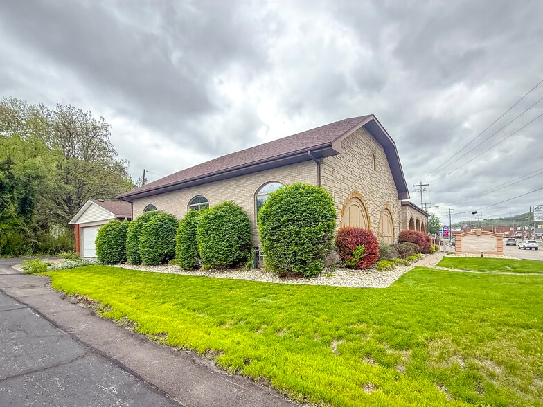 More Photos Of 3721 Main St, Weirton Funeral Home For Sale