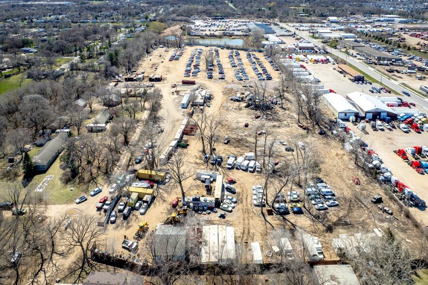 More Photos Of 9099 Highway 101 W Frontage rd, Savage Truck Terminal For Sale