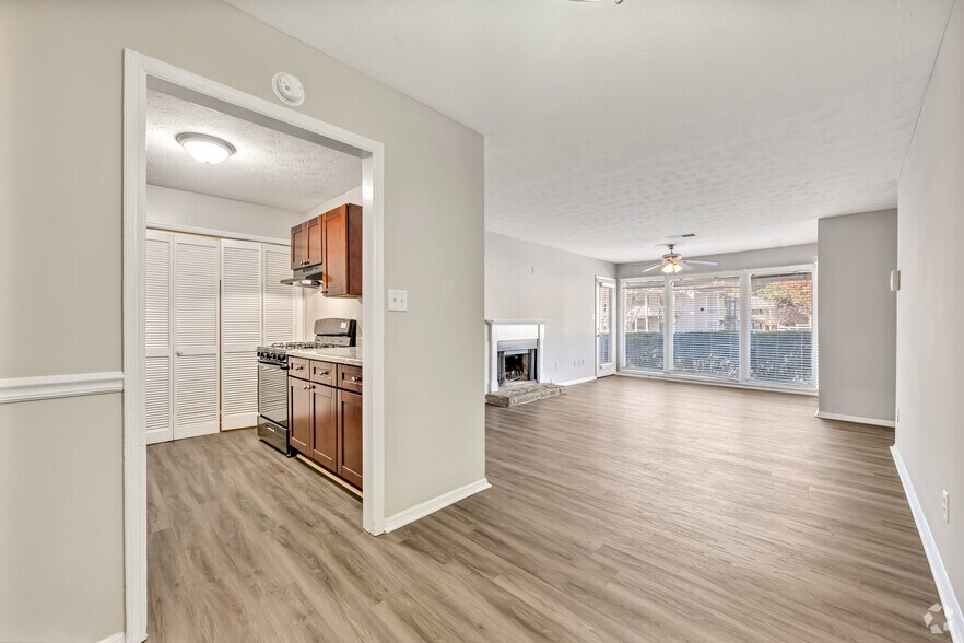 More Photos Of 115 Rock Quarry Rd, Stockbridge Apartments For Sale