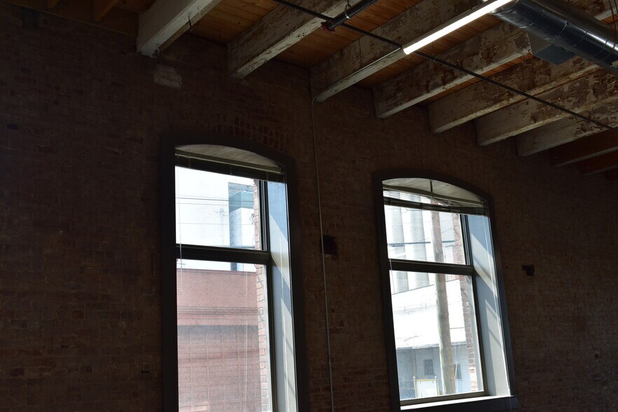 More Photos Of 232 E 11th St, Chattanooga Medical For Lease