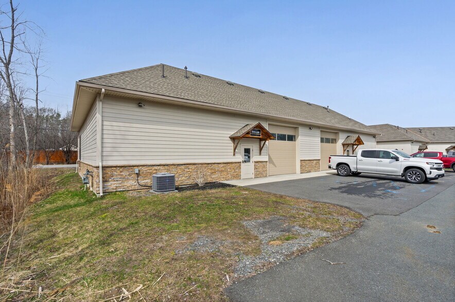 More Photos Of 1 Charlton Rd, Ballston Spa Freestanding For Lease