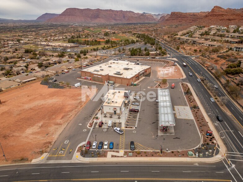 More Photos Of 2000 Snow Canyon -1, St George Freestanding For Lease