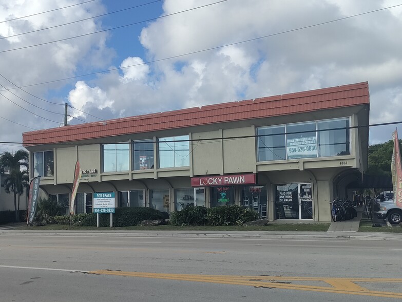 Primary Photo Of 4861 N Dixie Hwy, Oakland Park Office For Lease