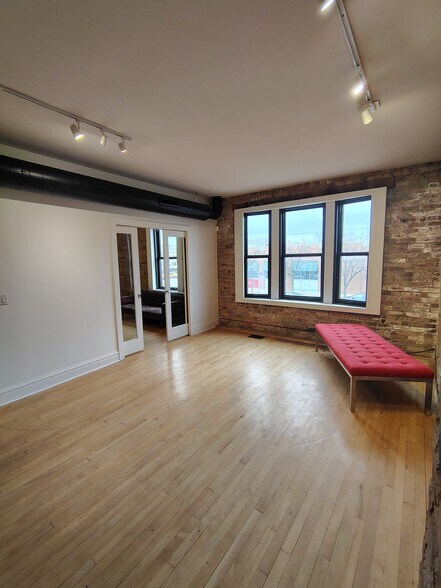 More Photos Of 3317 W Fullerton Ave, Chicago Storefront Retail Office For Lease