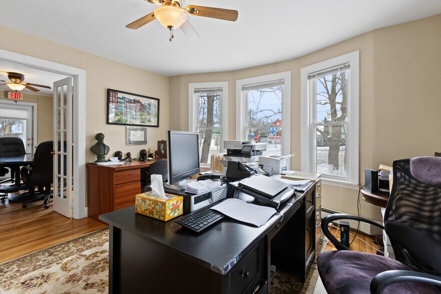 More Photos Of 796 Forest Ave, Portland Office Residential For Sale