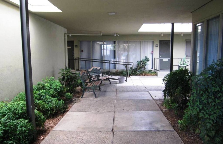 More Photos Of 2737 Woodberry Way, Rancho Cordova Medical For Sale