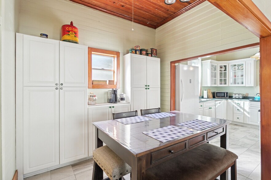 More Photos Of 2135 2nd St, Slidell Flex For Sale