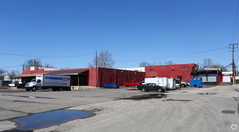 Primary Photo Of 2424 State Rd, Bensalem Warehouse For Lease