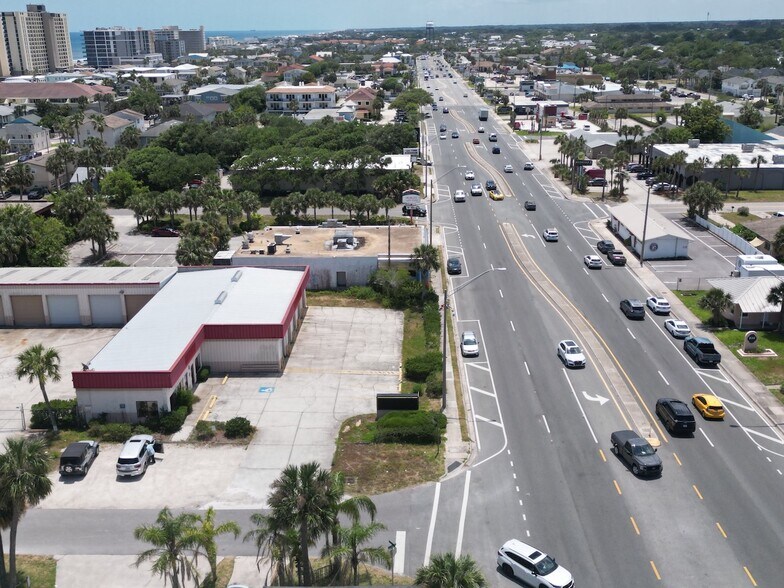More Photos Of 815 S 3rd St, Jacksonville Beach Auto Repair For Lease
