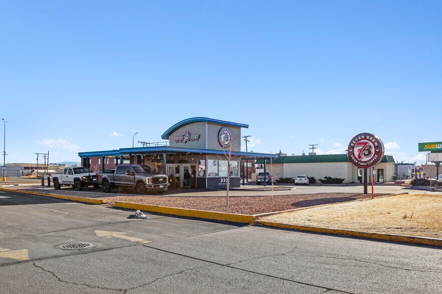 More Photos Of 2209 Main St, Alamosa Freestanding For Sale