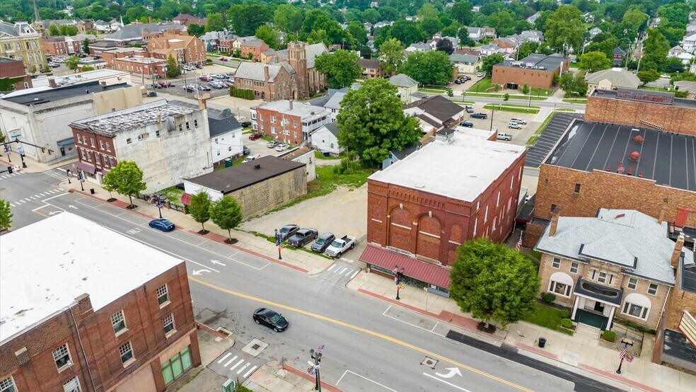 More Photos Of 927 Wheeling Ave, Cambridge Medical For Sale