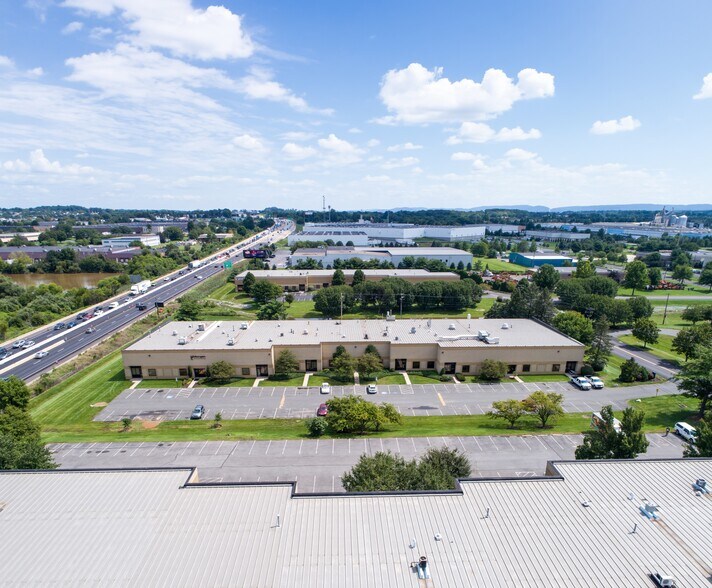 More Photos Of 7331 William Ave, Fogelsville Warehouse For Lease