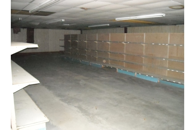 More Photos Of 2810 Maine Ave, Lakeland Warehouse For Sale