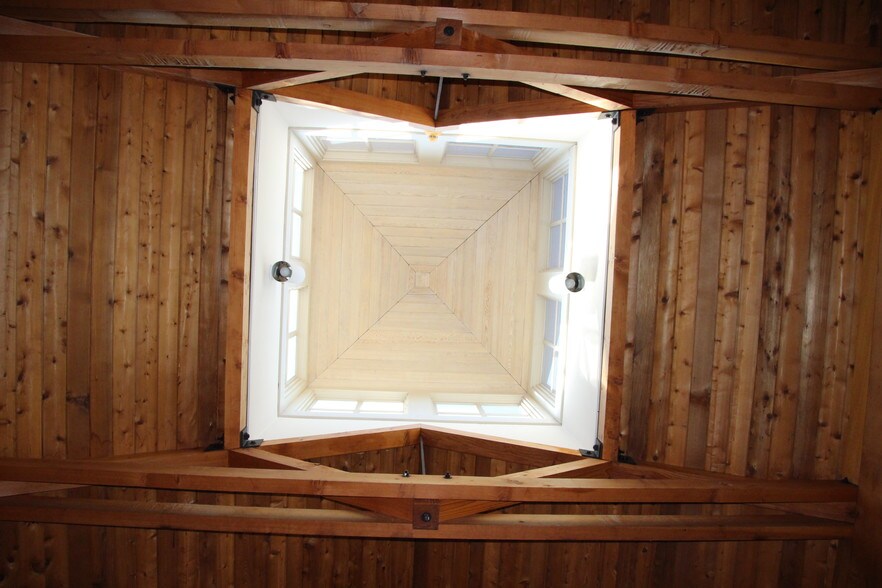 More Photos Of 535 W Main St, Cheshire Storefront Retail Office For Sale