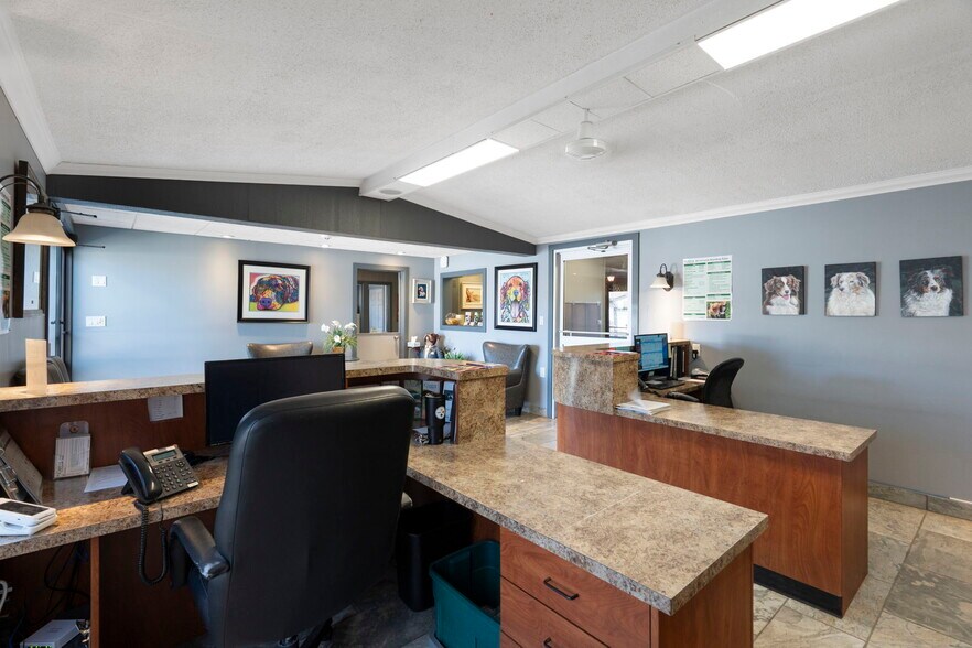 More Photos Of 282063 Twp Rd 224A, Rocky View No 44 Veterinarian Kennel For Sale